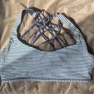 Lulu lemon sports bra